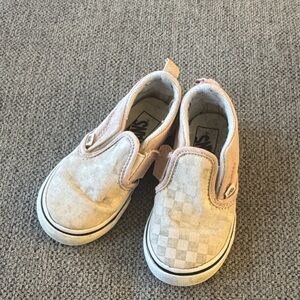 Vans Kids Slip-On Sneakers in Pale Pink Checkerboard